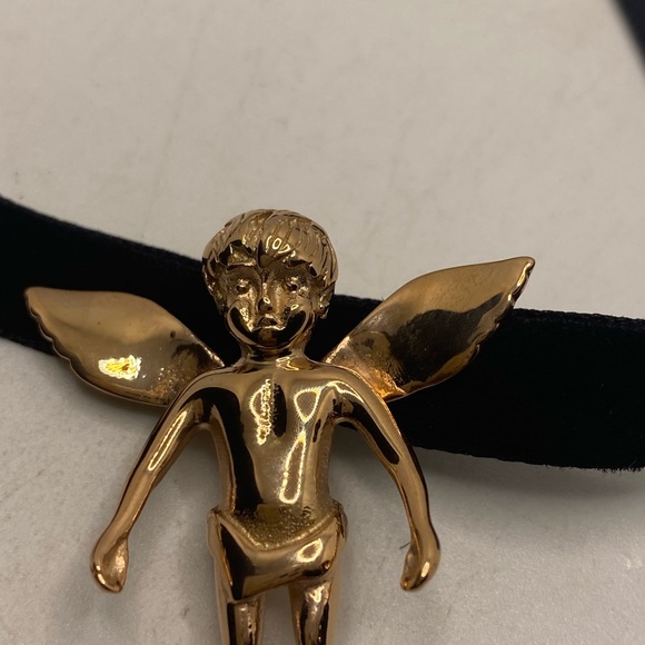 Vintage Guardian Angel Cherub Velvet Choker Necklace - Picture 7 of 10
